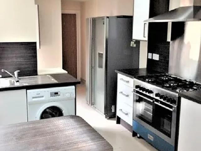 24 George Road, Metchley, B29 6AH, United Kingdom | 6 bed townhouse for rent #72666519 | Rentberry