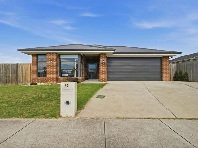 24 Hammersmith Circuit Traralgon