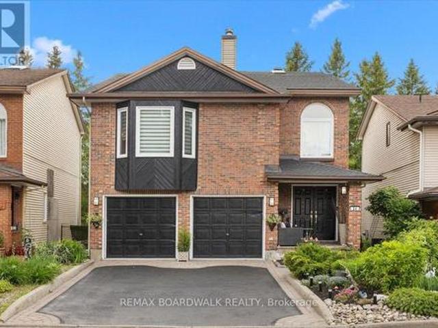 24 Hackett Street, Ottawa, ON, K1V 0P7 house for sale | Listing ID X13537 | Royal LePage