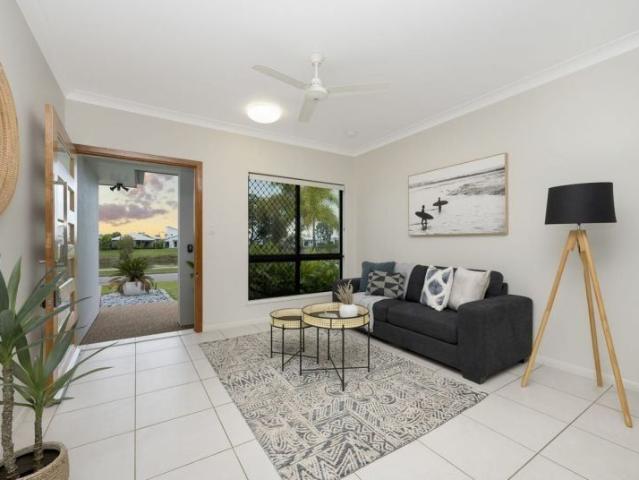 24 Harkness Pde, Idalia