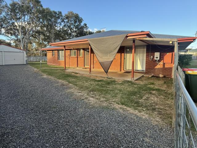 24 Hawthorne Street, Nanango – 4 Bedroom, 2 Bathroom