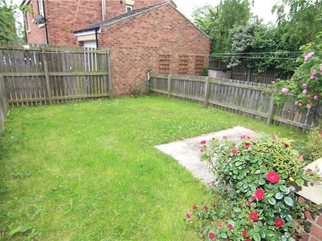24 Herons Court, Durham 4 bed private hall to rent £589 pcm £136 pw