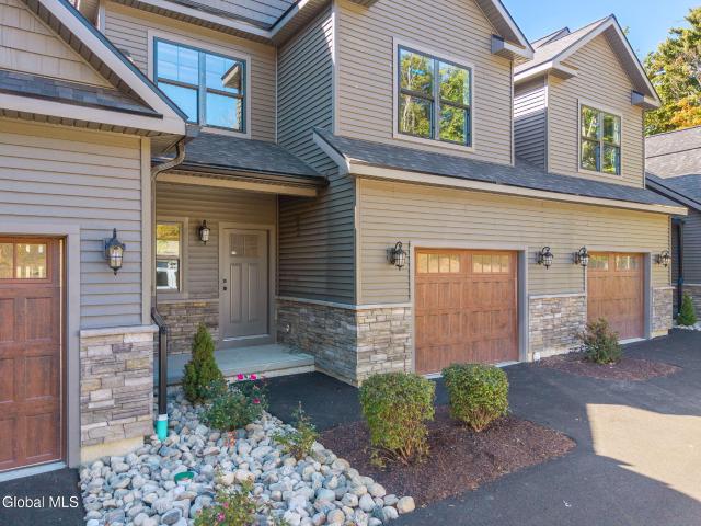 24 Hill Crest Ln, Unit 6, Lake George, NY 12845 | MLS #202614