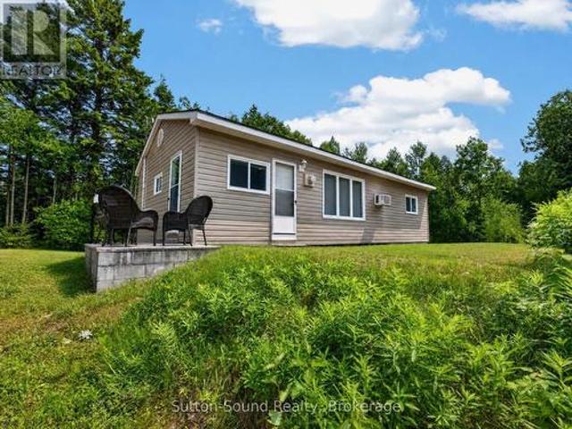 24 Isabella Street, South Bruce Peninsula, ON, N0H 2T0 house for sale | Listing ID X13661 | Royal LePage