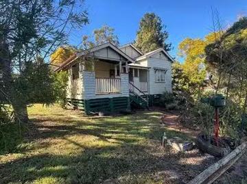 24 Jarrah Street, Kingaroy, QLD 4610