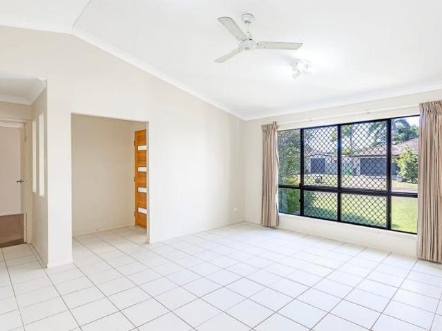 24 Kinnardy St, Burdell