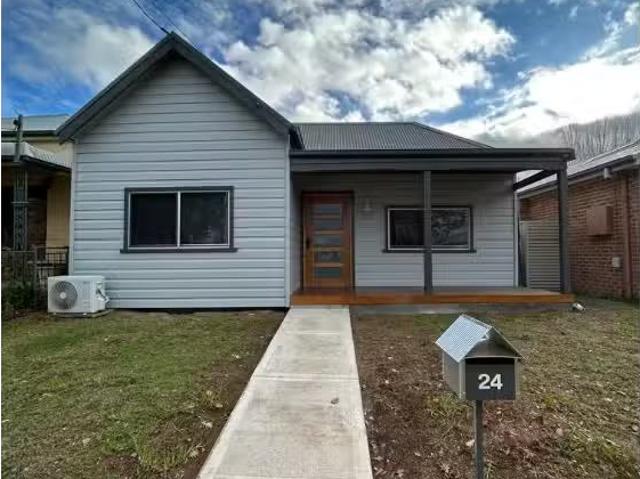 24 Lewis Street, Mudgee House for rent Listed by Layla Gaffne.
