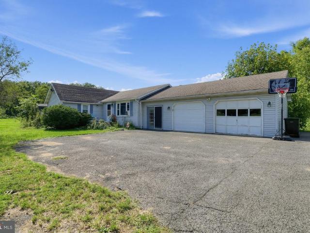 24 Linnwood Drive