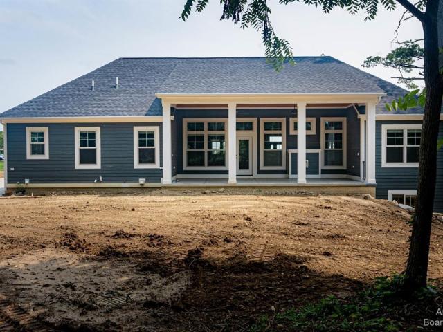 24 Loon Lane