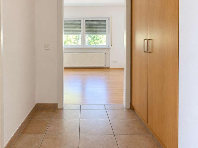 24 m² Single Apartment mit Balkon, Küche und Stellplatz in Neuberg