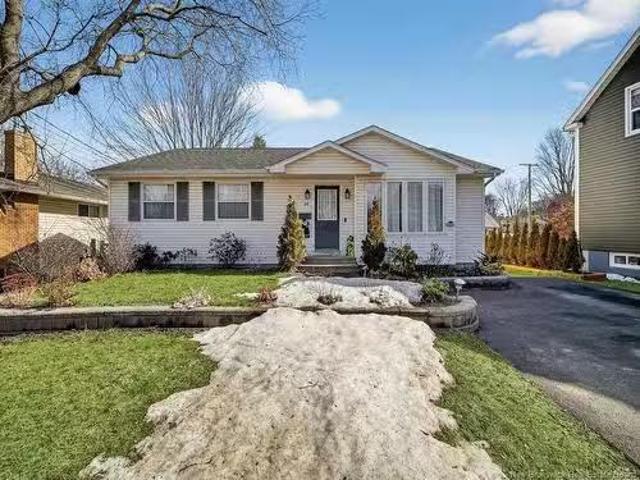 24 Mcclelan Ave, Riverview, NB, E1B 1W8 house for sale List.