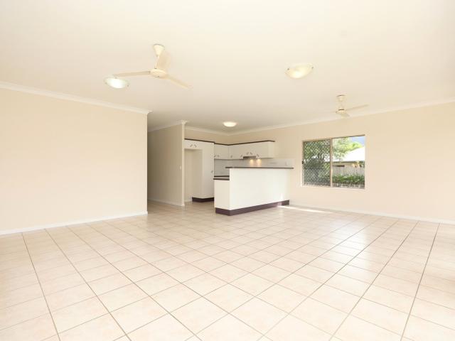 24 McEachan StreetEdmonton QLD 4869, Australia