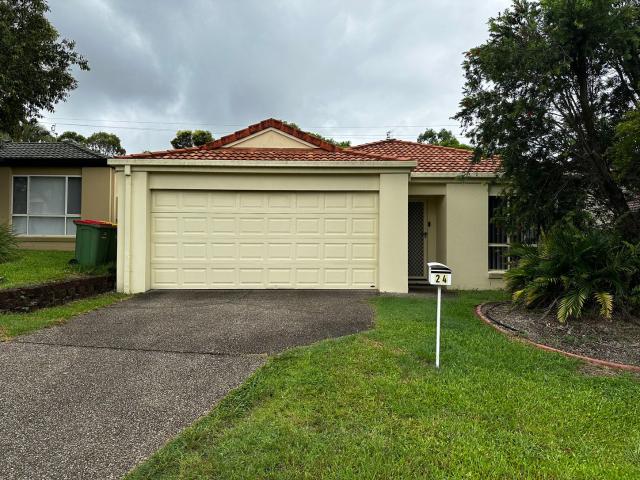 24 Madasin Close, ARUNDEL, QLD 4214