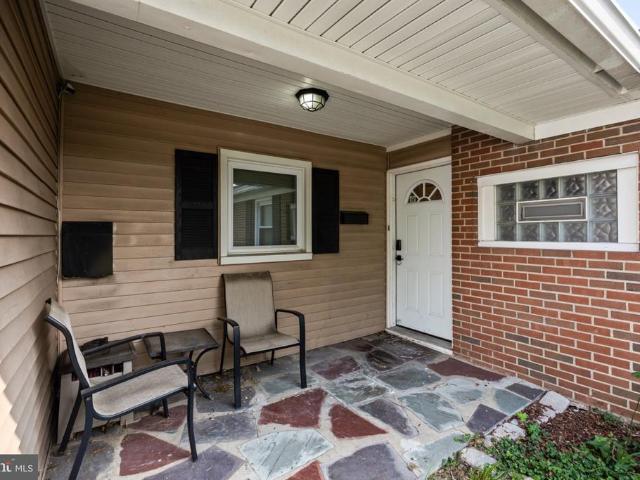 24 Mayapple Lane