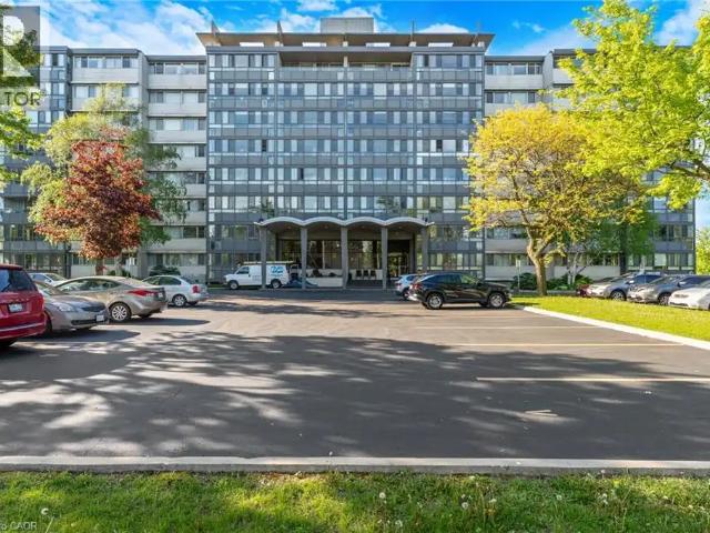 24 MIDLAND Drive Unit# 306
