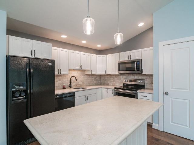 24 Myers Farm Ln #24, Greenfield, US, MA