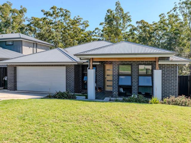 24 Nestlebrae Street Silverdale
