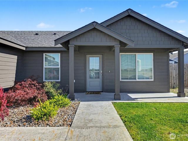24 Parkside Loop
