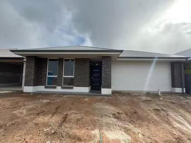 24 Pelican Drive, Riverlea Park, SA 5120