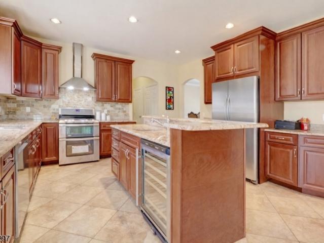 24 Pine Brook Rd