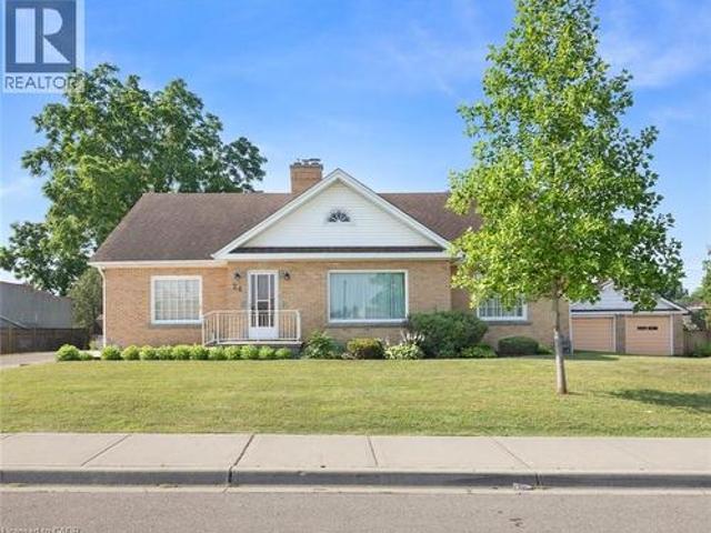 24 Pine Street, Delhi, ON, N4B 1N6 house for sale | Listing ID 40848 | Royal LePage