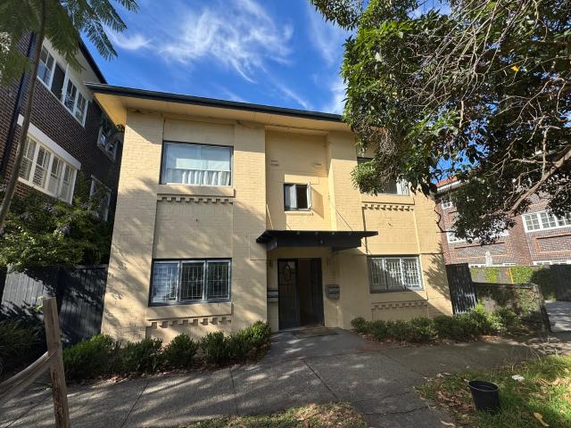 2/4 powell road, rose bay