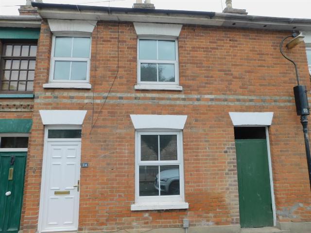 24 Priory Street, Colchester CO1, 2 bed terraced house to rent, £1,050 pcm | PrimeLocation