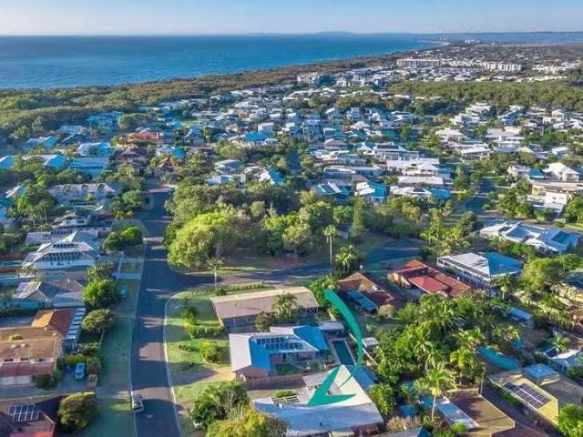 2/4 Ramillies Street, Mount Coolum, QLD 4573