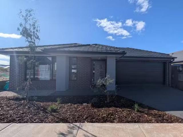 24 Rawlinson Street, Maddingley, VIC 3340