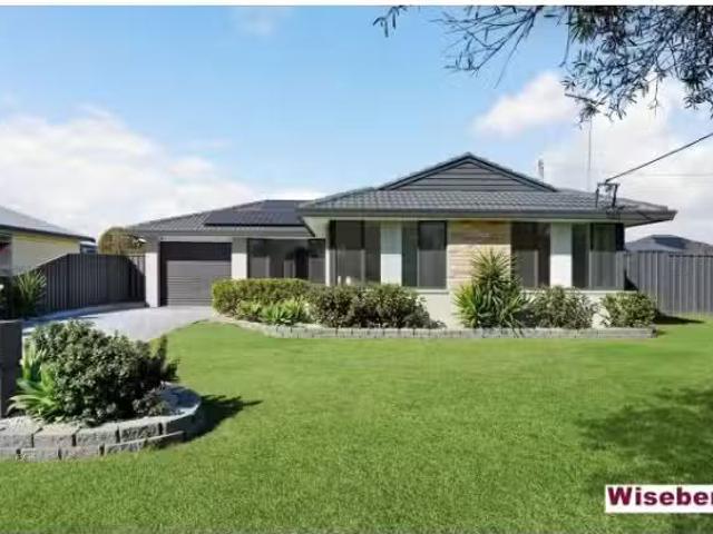 24 Rita Street, Thirlmere House for rent Listed by Jason Mont.