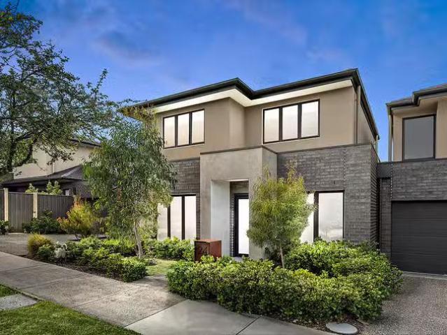 24 Rose Street, Clayton, VIC 3168