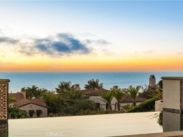 24 Scenic Bluff