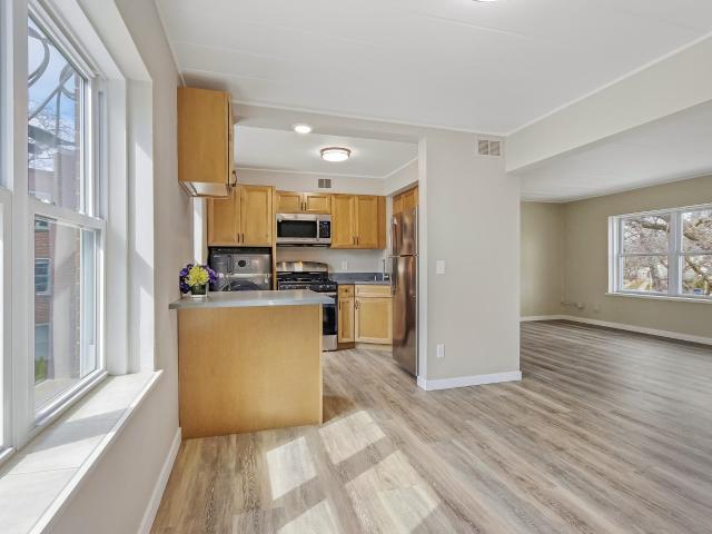 24 Sherman Terrace