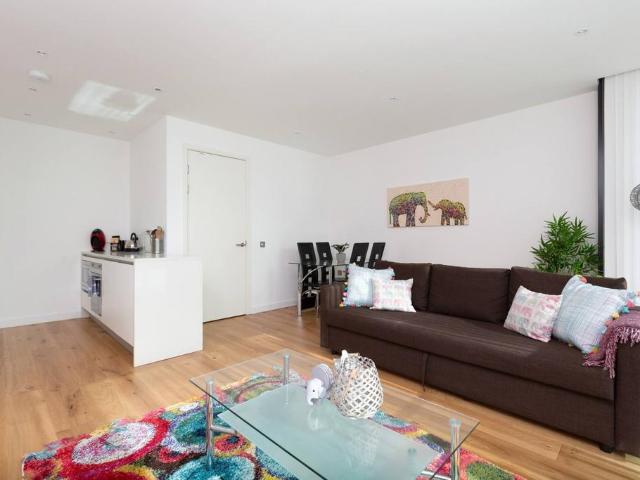 24 Simpson Loan, City of Edinburgh, EH3 9GD, United Kingdom | 1 bed apartment for rent #136659902 | Rentberry