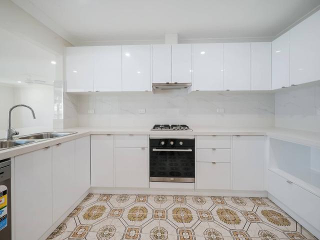 24 St Andrews Blvd, Casula