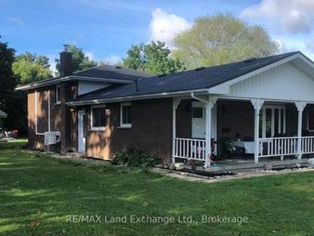 24 Stanley Street, Kincardine, ON, N0G 2T0 house for sale | Listing ID X13802 | Royal LePage