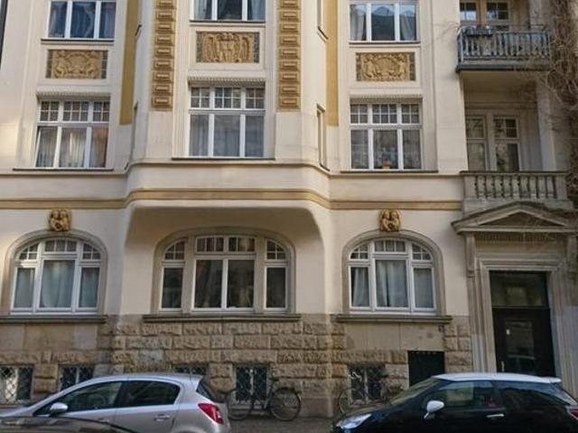 24m2 Zimmer in 3er WG, zentrumsnah, frei ab sofort