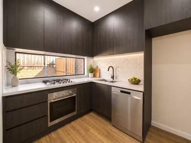 24a Laurel Street, MENANGLE House for rent Listed by Jasmin S.