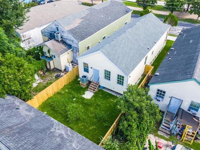 2504 Martin L King, Jr. Boulevard