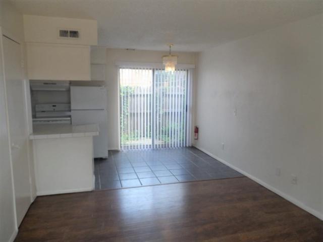 2504 N Hudson $0 Renew Fee 1 Bedroom Apartment for Rent at 2504 N Hudson Ave, Oklahoma City, OK 73103
