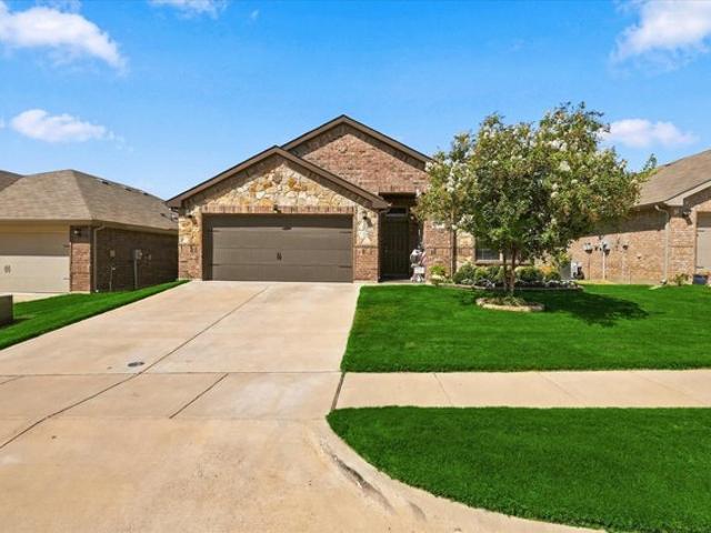 2504 Hadley St, Weatherford, TX 76087
