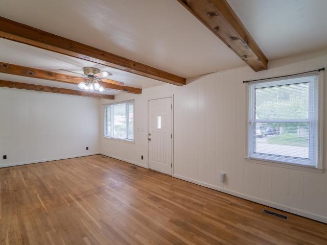2504 Westside Drive