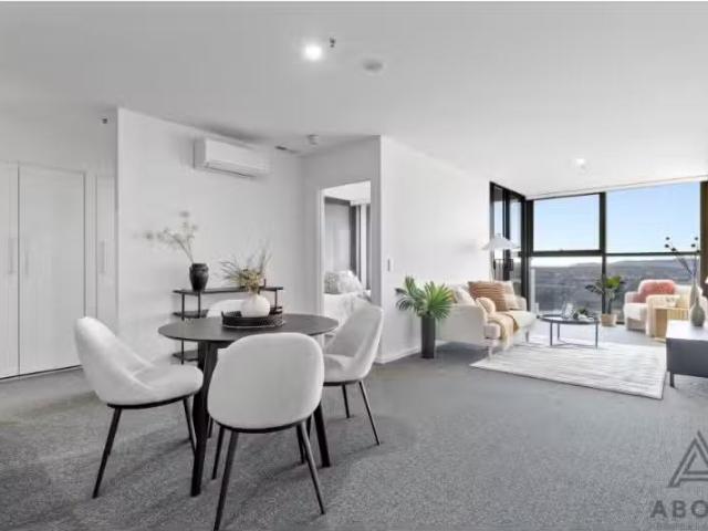 2505/120 Eastern Valley Way, Belconnen Apartment for rent Lis.