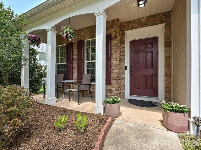 2505 Mullis Lane