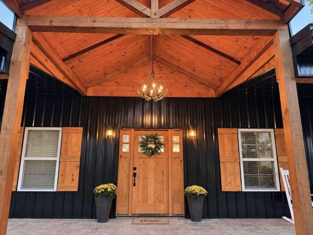 2505 Moores Ferry Rd Road