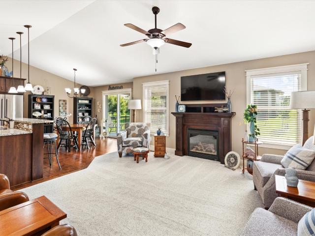 2505 NE Ewing Court