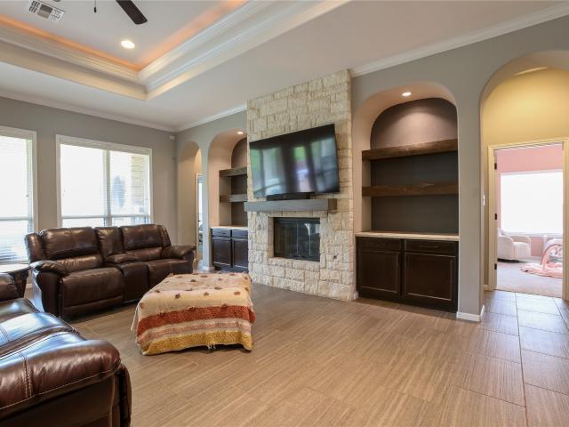2505 Hailes Lane