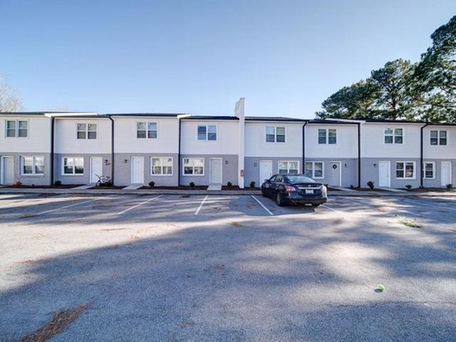 2505 S Charles Blvd, Greenville, NC 27858