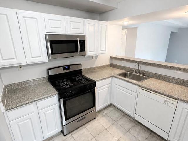 2506 Markham Lane # 1