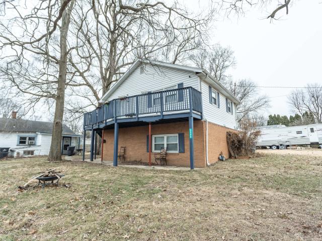 2506 E 8th Street